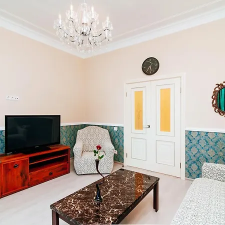 At The Railway Station Apartment